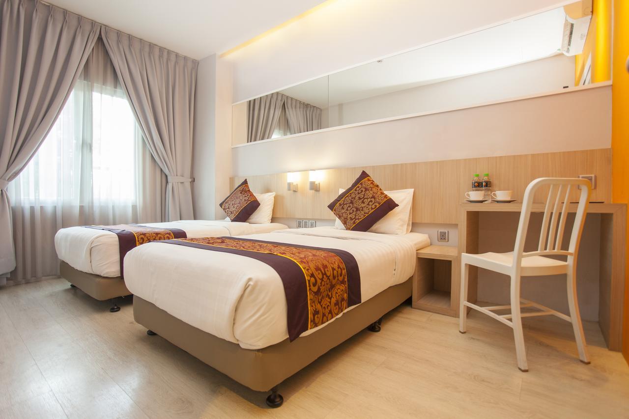 Orange Premier Hotel Wangsa Maju Куала-Лумпур Экстерьер фото
